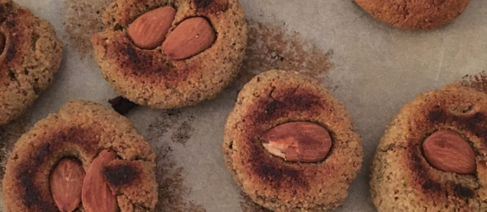Biscuits pistaches, amandes et fleur d’oranger sans gluten sans lait